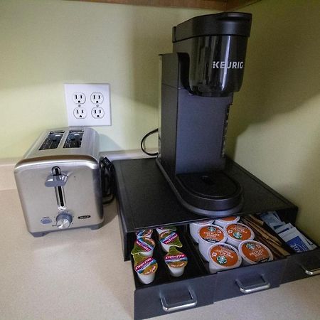 2 Bedroom Condo Close To Boston And Cambridge With Free Parkings Exteriör bild